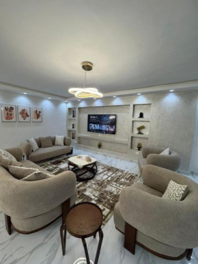 3BR Modern Convenience Luxury serviced Apt Dokki